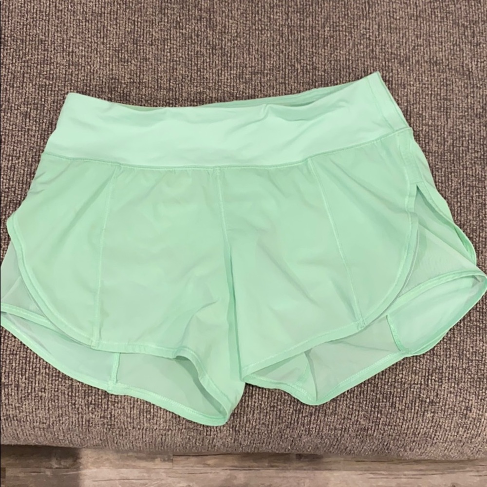 Lululemon mint shorts